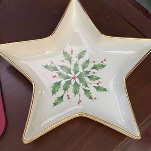 Lenox Star-Shaped Holiday Dish with Holly Design